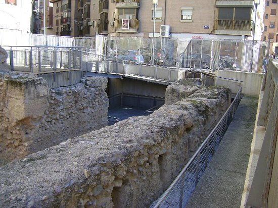Muralla árabe